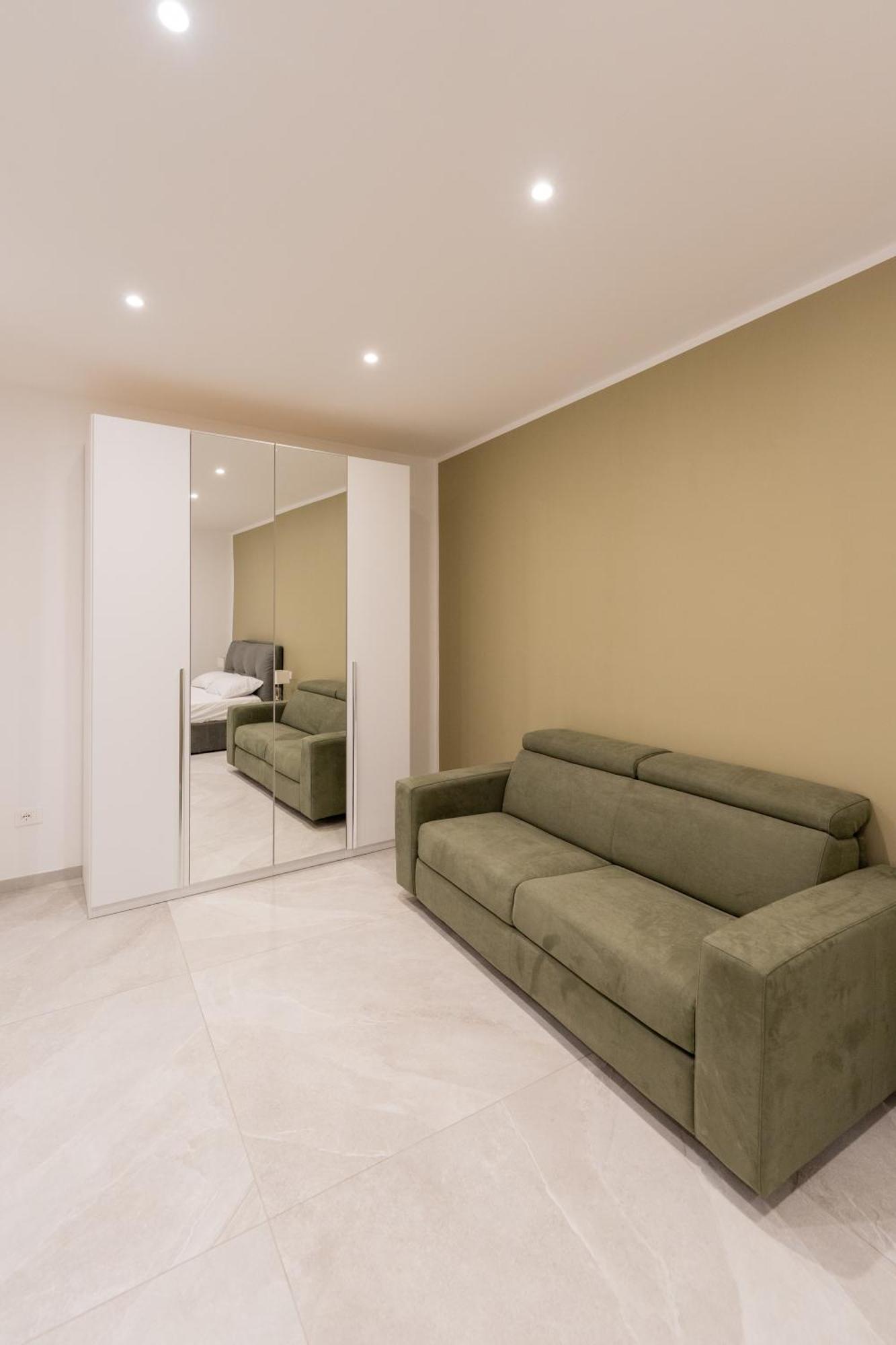 Suites Gaudioso Napoli Center Buitenkant foto