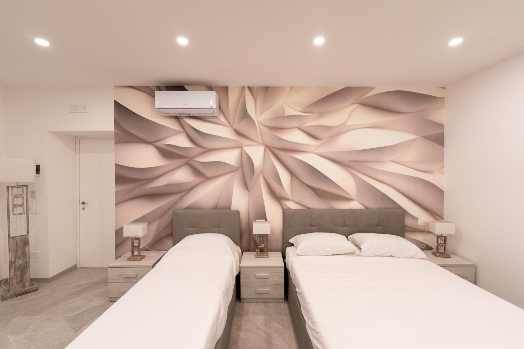 Suites Gaudioso Napoli Center Buitenkant foto